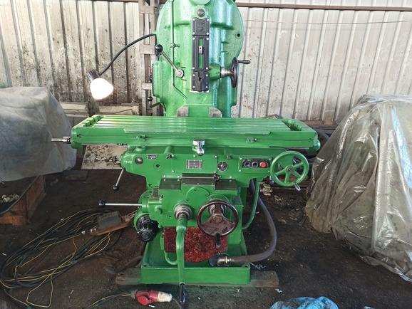 Станок вертикально фрезерный 6М12П продам, Владивосток — фото 4